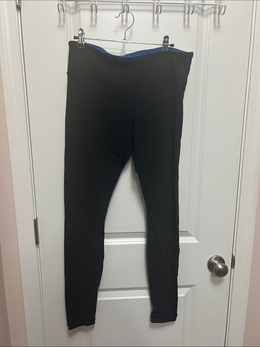 lululemon athletica Black Leggings with Blue Waistband Trim